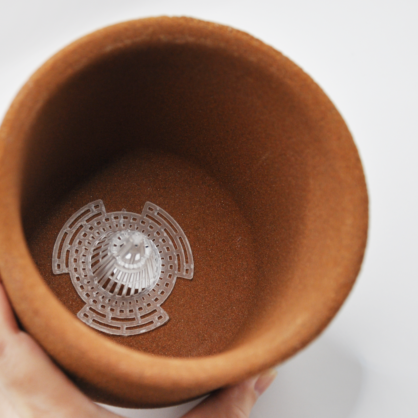 植物に優しい TRONCO Vock Bucket 火山岩で作られた鉢 – quote